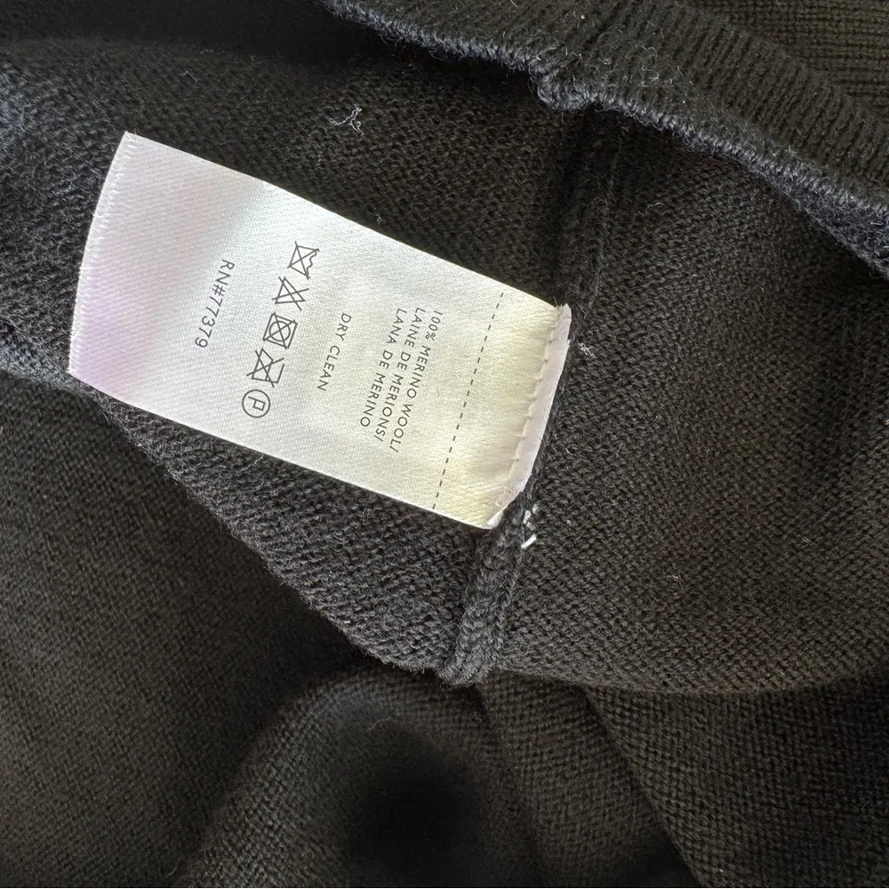 Ann Taylor 100% Merino Wool Sweater - Picture 8 of 8